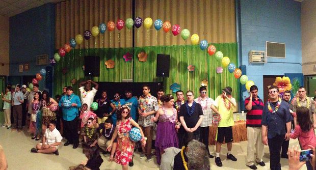 Great Kills High School students enjoy luau with their families | North ...